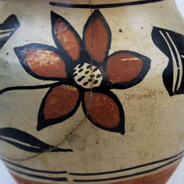 Santo Domingo Indian pueblo pottery - c. 1930s