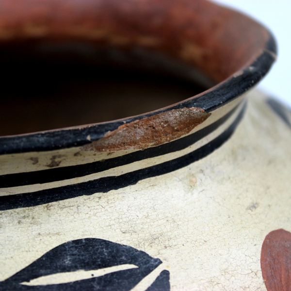 Santo Domingo Indian pueblo pottery - c. 1930s