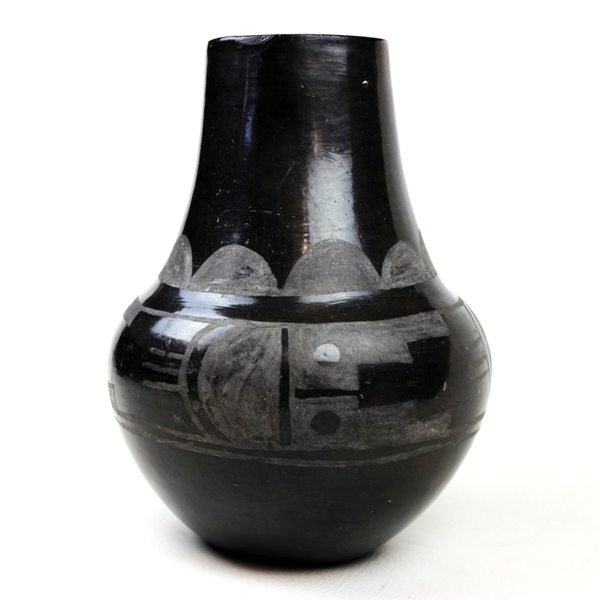 Scarce Santa Clara Indian Pueblo black pottery - c. 1930s