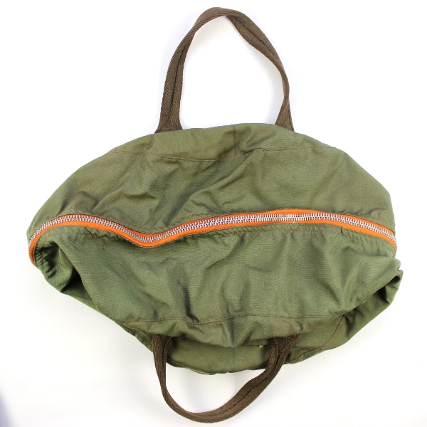 Korean War era flight helmet bag w/ leather flight gloves