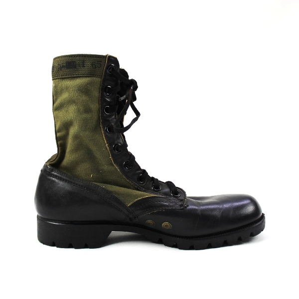 Scarce 2nd pattern jungle boots - Vibram soles - 8R