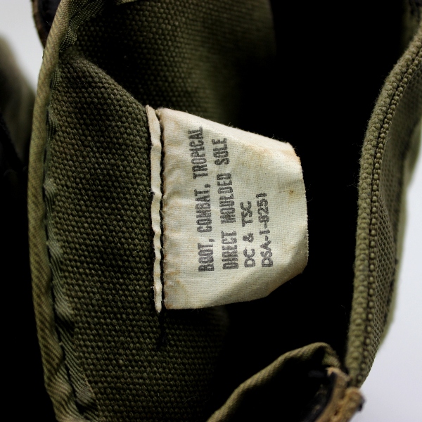 Scarce 2nd pattern jungle boots - Vibram soles - 8R