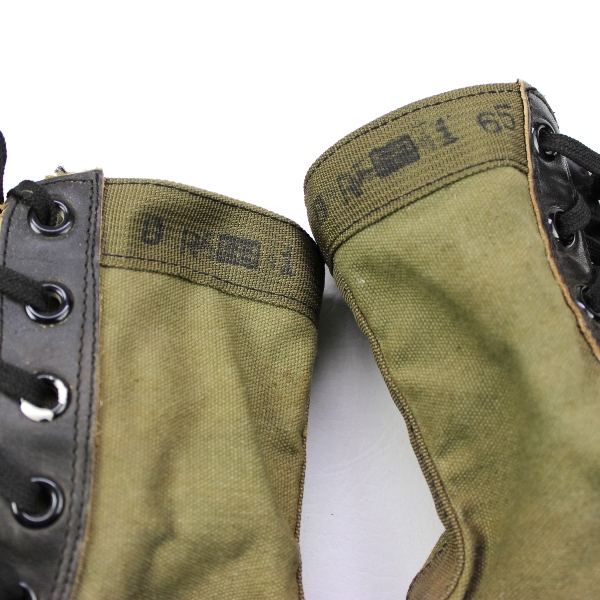 Scarce 2nd pattern jungle boots - Vibram soles - 8R