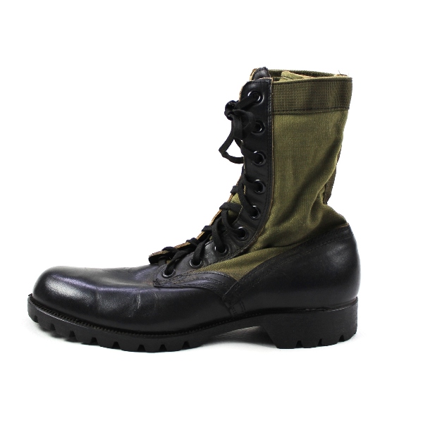 Scarce 2nd pattern jungle boots - Vibram soles - 8R