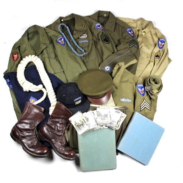 11th Airborne Division paratrooper uniforms / documents grouping