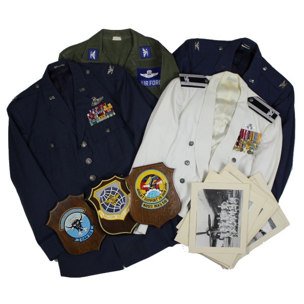 USAF Colonel uniforms, documents and plaques lot