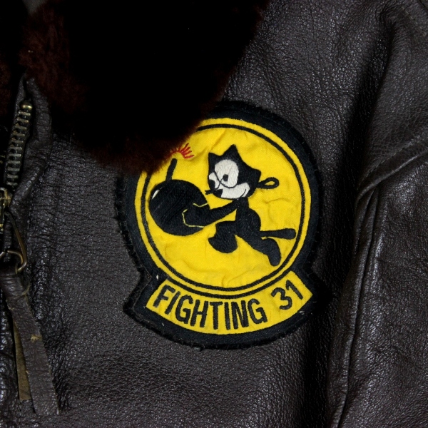 Leather flight jacket type G-1 w/ squadron patch