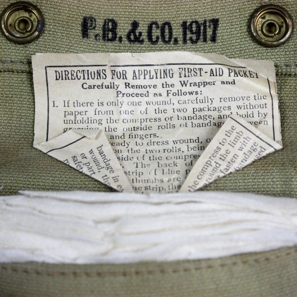 M1910 bandage carrier / 1st aid packet pouch - mint