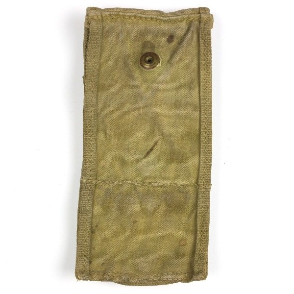 Ammunition pouch for S&W Cal .45 revolver half moon clips
