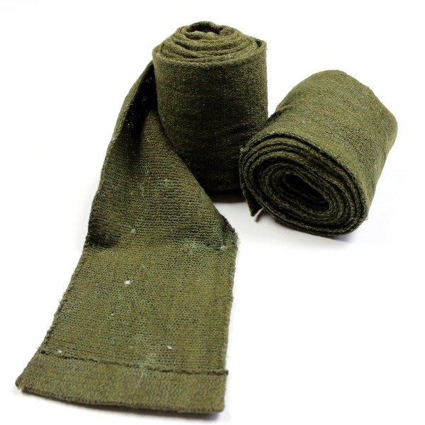 EMs OD wool puttees / leg wraps