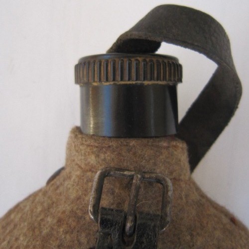 German WW2 M31 Canteen + cup