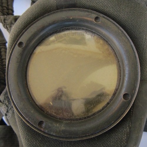 German WW2 M30 Gasmask + Canister