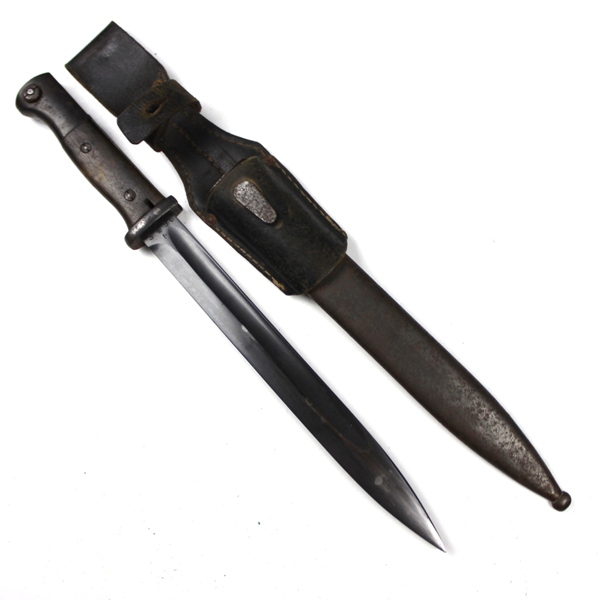 Mauser K98 bayonet w/ scabbard and leather frog