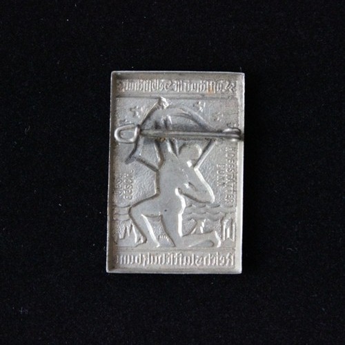 Luftschutz RLB “Naked Archer” donation badge