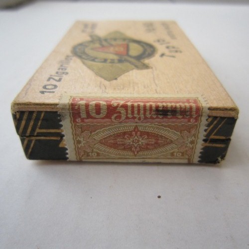 German WW2 Heinrich Beiser Type 18 box of 10 Zigarillos