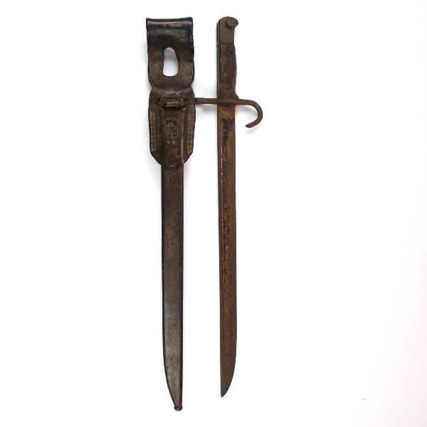 Type 30 bayonet w/ scabbard and leather frog