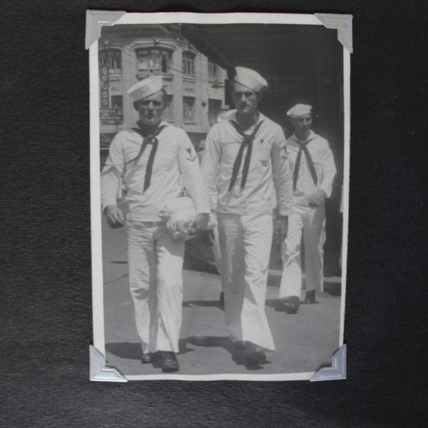 USS Sevier (APA-233) photo album / pennant / Document lot / Misc.