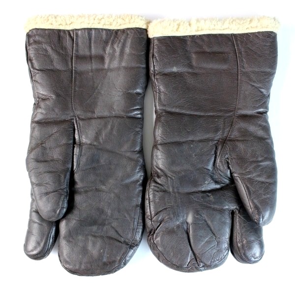 A-9A US Army Air Force gunner mittens - Size large - 1944