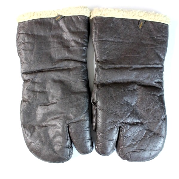 A-9A US Army Air Force gunner mittens - Size large - 1944