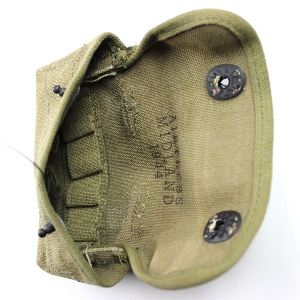 Scarce shotgun shell pouch - Airtress Midland 1944