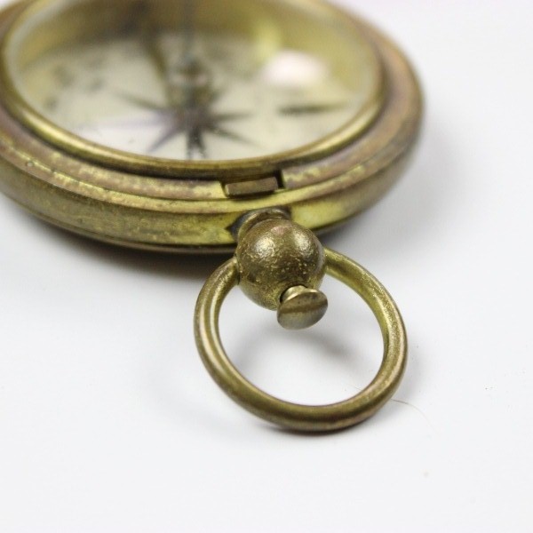 Officers brass pocket compass - Waltham