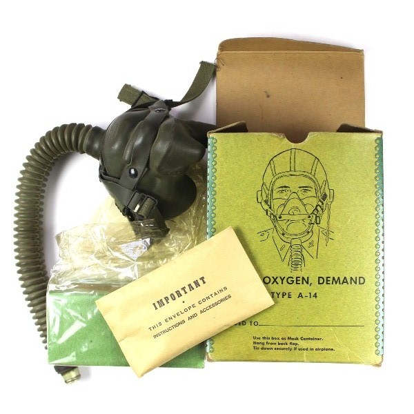USAAF A14 oxygen mask w/ original box and accessories