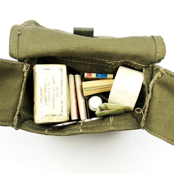 US Army / USMC M2 jungle first aid kit pouch w/ content