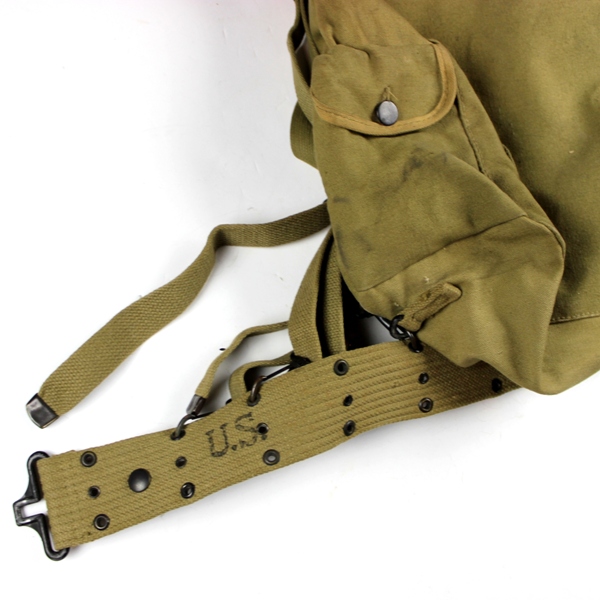 M1936 musette, pistol belt and suspenders lot - Identified