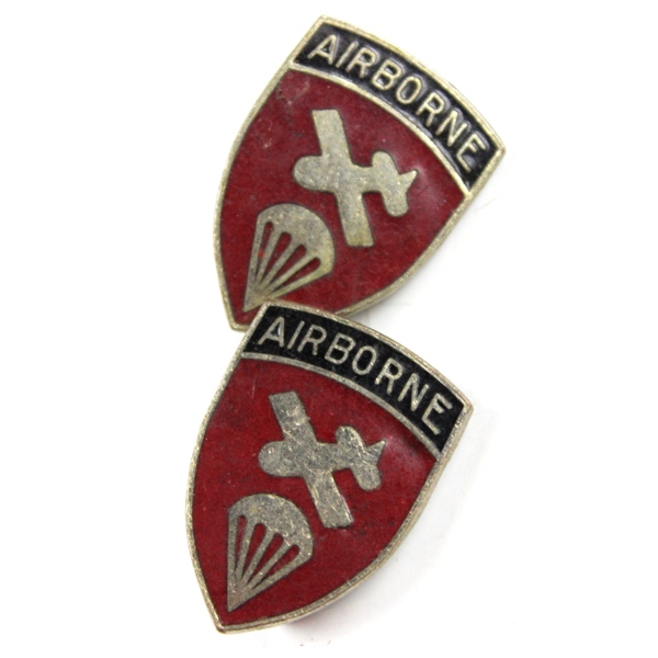 Airborne command distinctive insignia pair