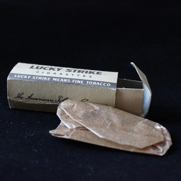 Lucky Strike 9 cigarette package - C-Ration Accessory Pack