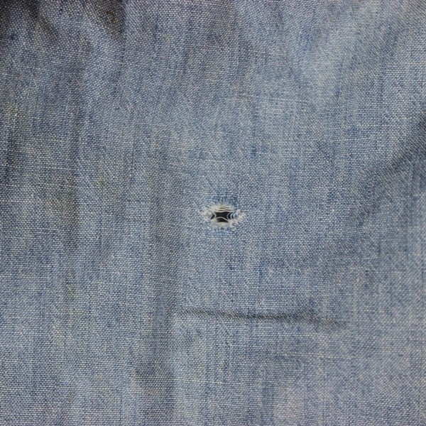 US Navy chambray utility shirt - ID’ed - USS Tarazed