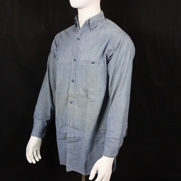 US Navy chambray utility shirt - ID’ed - USS Tarazed