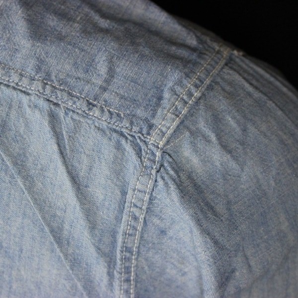 US Navy chambray utility shirt - ID’ed - USS Tarazed