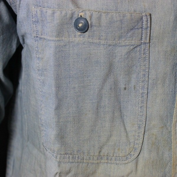 US Navy chambray utility shirt - ID’ed - USS Tarazed
