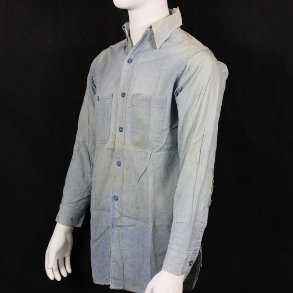 US Navy chambray utility shirt - ID’ed - USS Tarazed