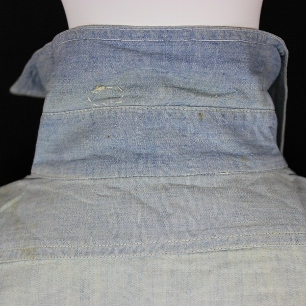 US Navy chambray utility shirt - ID’ed - USS Tarazed