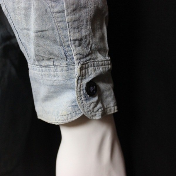 US Navy chambray utility shirt - ID’ed - USS Tarazed