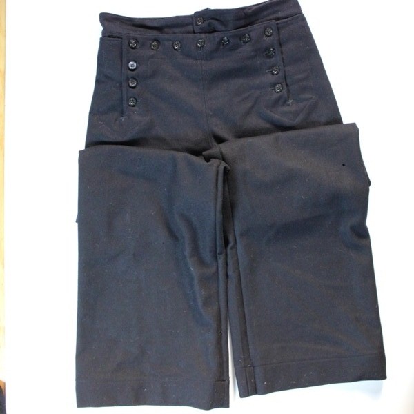 Dress blue jumper, pants and leggings - ID’ed - USS Sevier