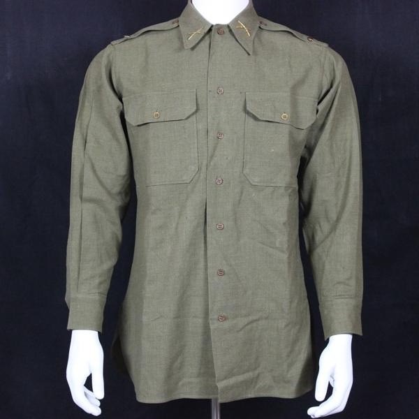 US Army brown mustard shirt w/ 2nd Lt and infantry insignia