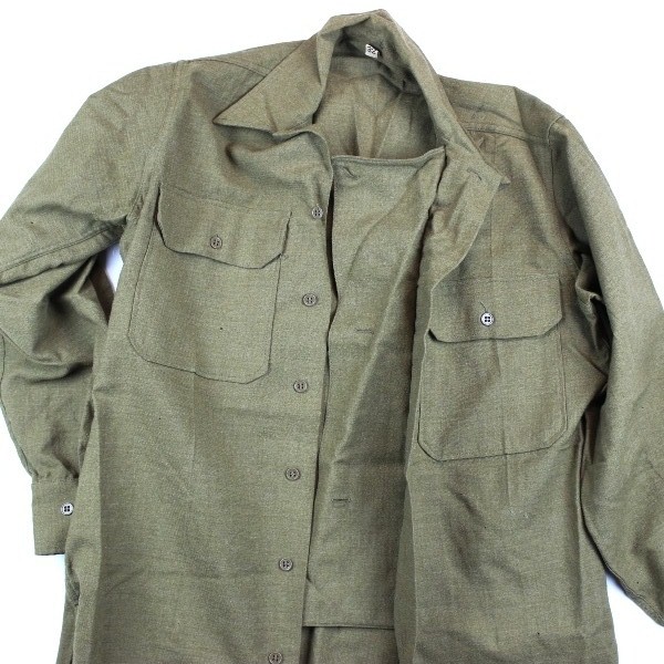 US Army EMs brown “mustard” wool flannel shirt - 14 ½ - 32 