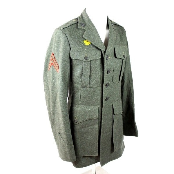 USMC corporal dress jacket - 4th Marine Division