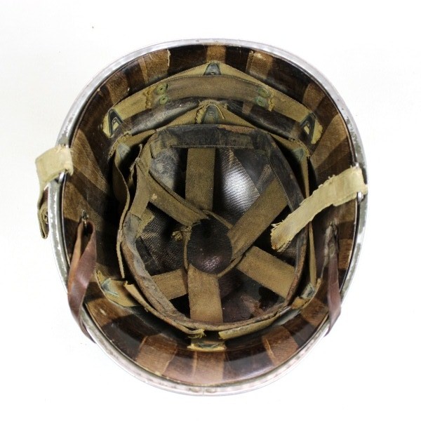 M1 steel helmet - Front seam - fixed bale