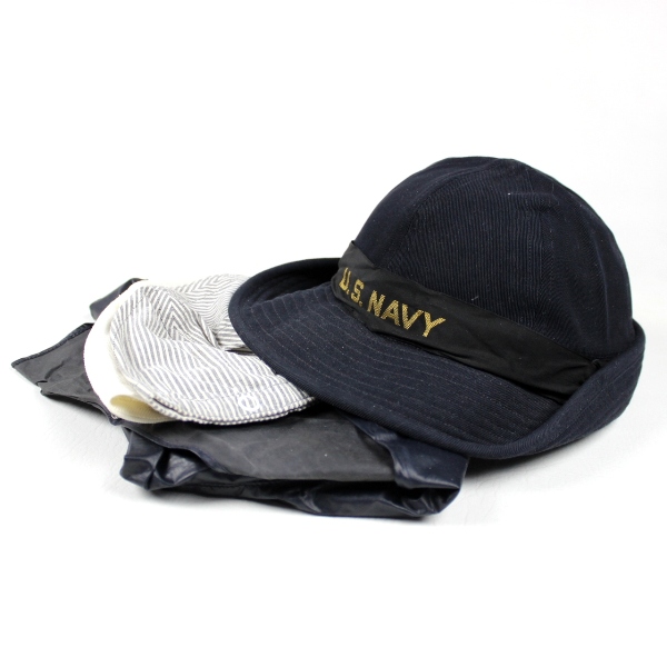US Navy WAVES dress hat w/ rain cover