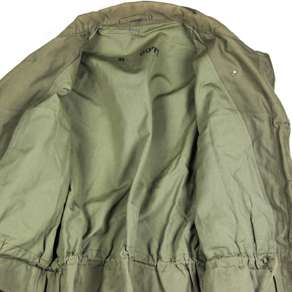 M1943 field jacket w/ 4th AF patch and dog tags
