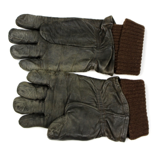 USAAF type A-11A flight gloves w/ wool inserts