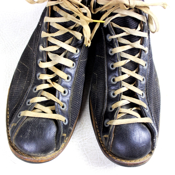 Scarce WWII US Army Athletic / Training Shoes