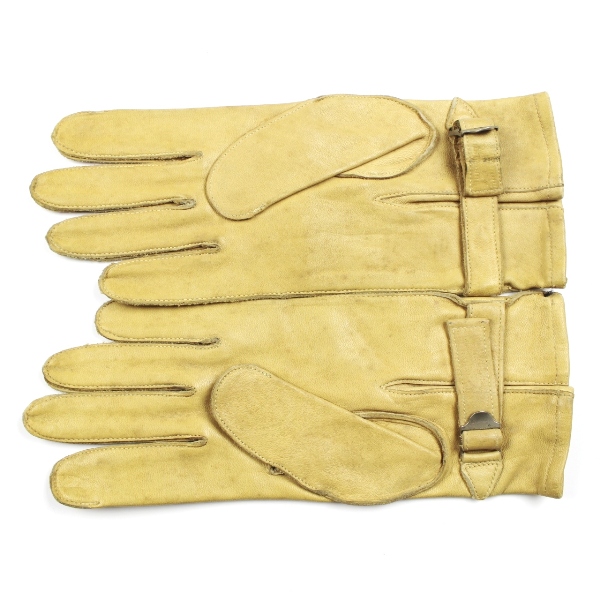 Scarce 1st pattern cavalry / paratrooper horsehide gloves