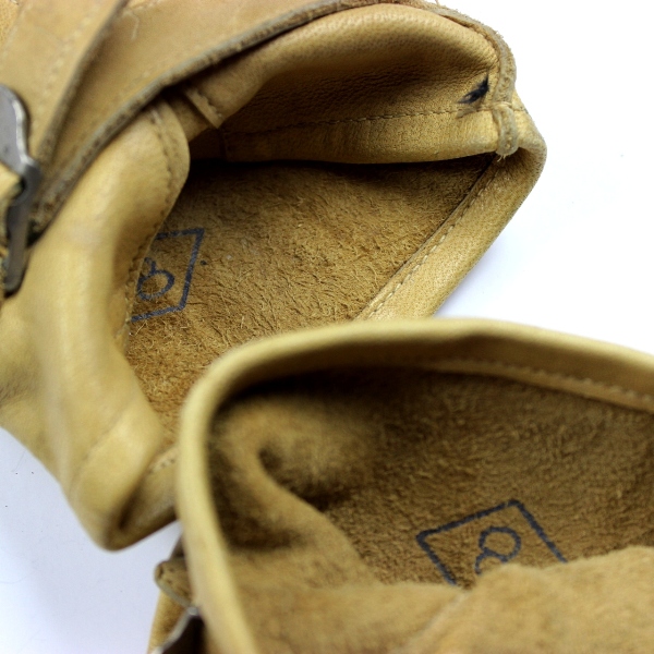 Scarce 1st pattern cavalry / paratrooper horsehide gloves